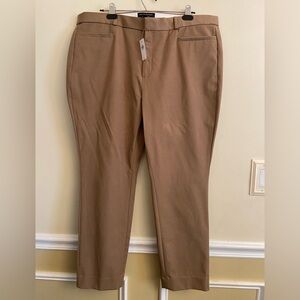 NWT Banana Republic tan Sloan Curvy size 18
